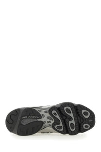 New Balance Unisex Sneaker Silver