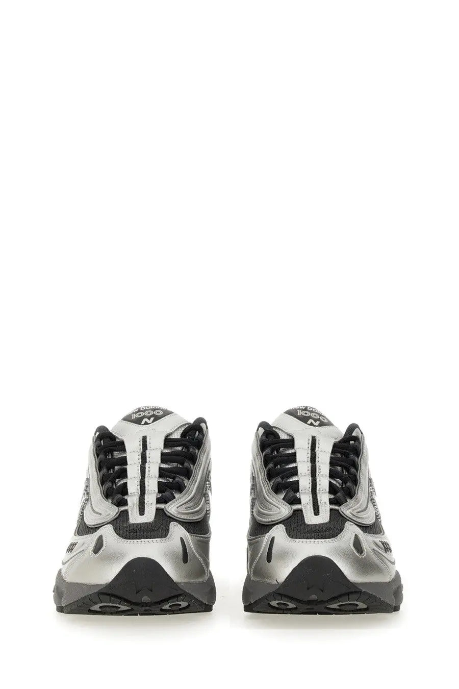 New Balance Unisex Sneaker Silver