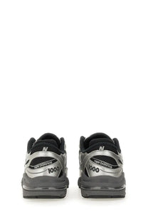 New Balance Unisex Sneaker Silver