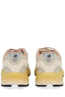 New Balance unisex sneaker U2010 multicolor in beige and yellow with mesh and synthetic overlays