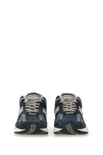 New Balance unisex sneaker u991 blue in dark navy suede and mesh with gray laces and silver accents