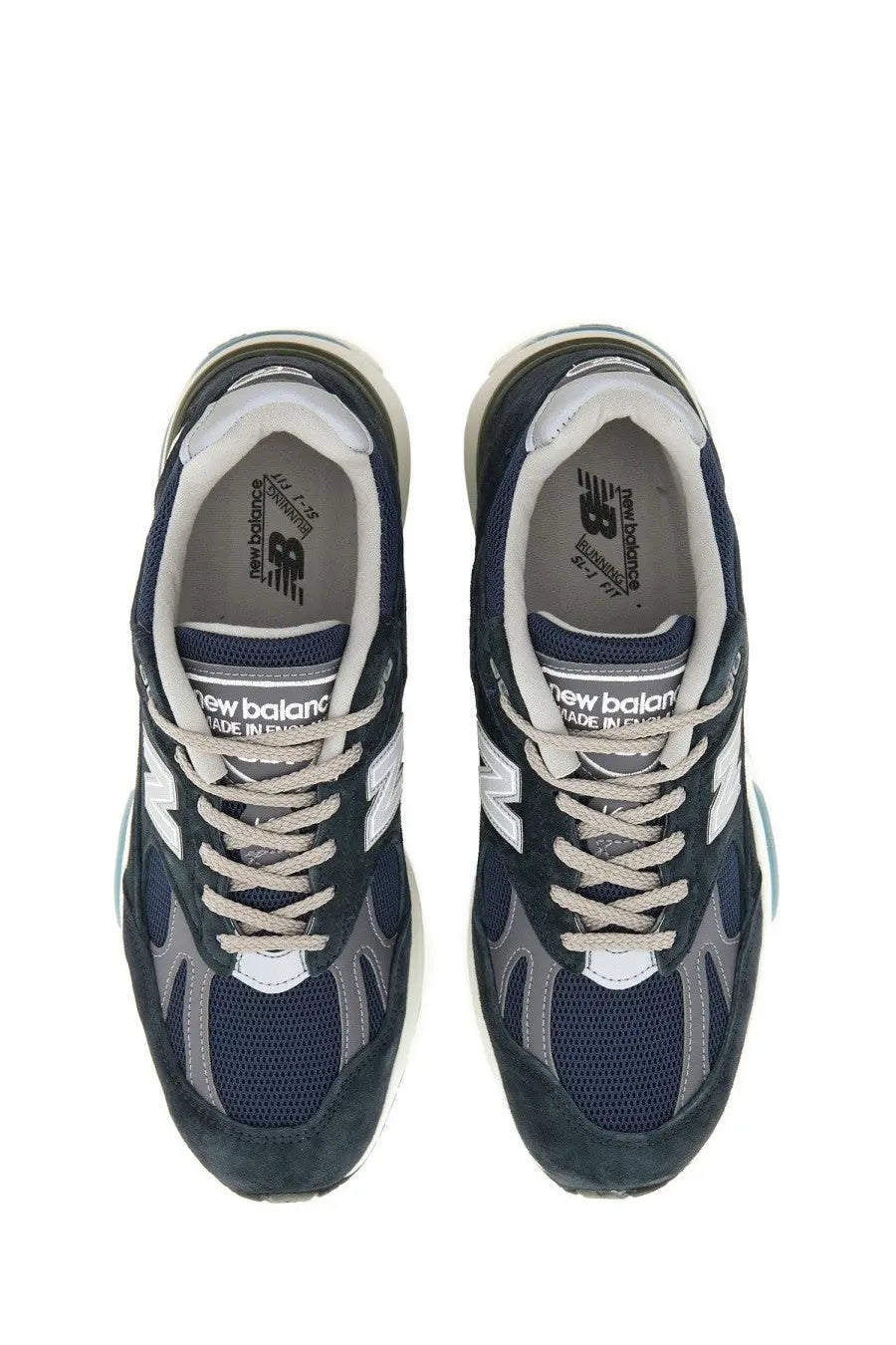 New Balance unisex sneaker U991 blue in navy blue and gray with white accents and mesh upper material