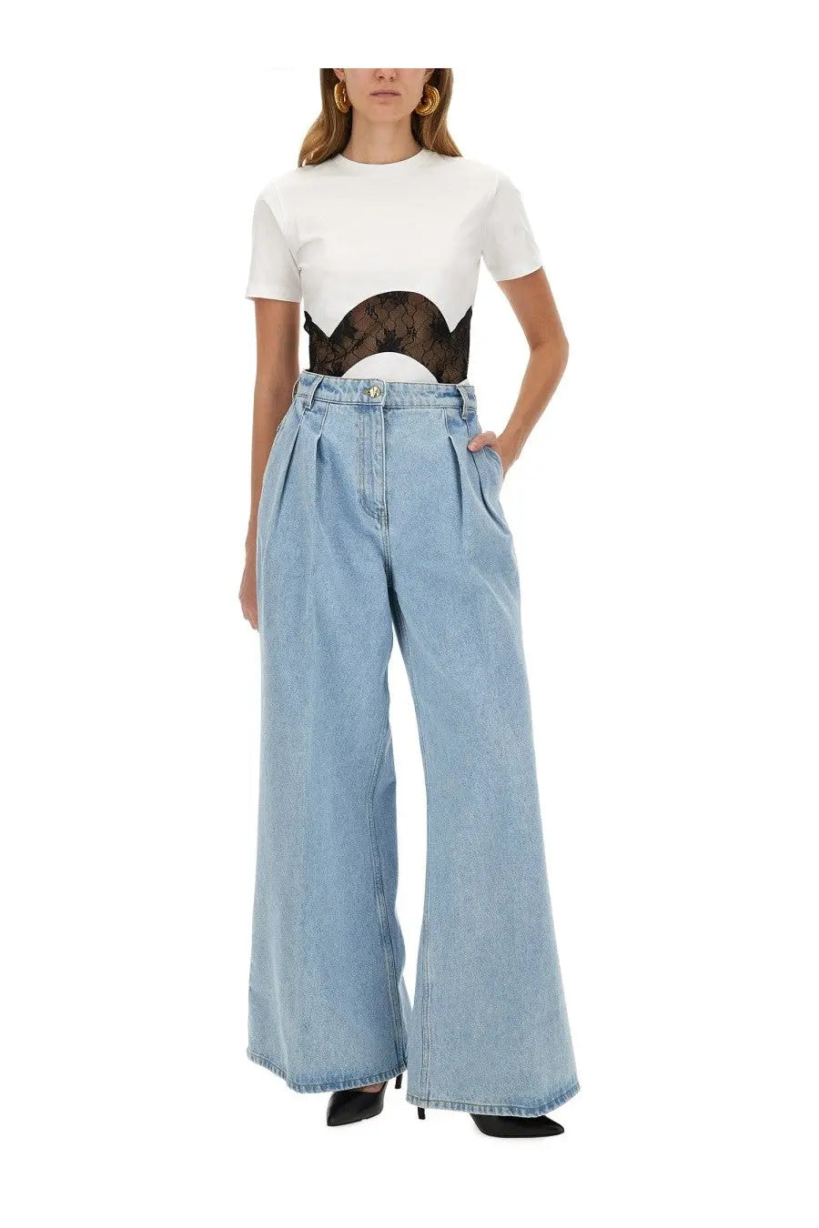 Light blue wide-leg denim trousers with high waist and front pleats from Nina Ricci women’s wide jeans blue collection