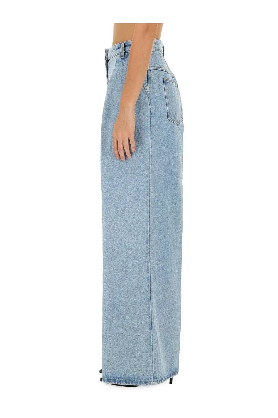 Nina Ricci women’s light-wash denim wide-leg jeans with high waist and classic front pockets in blue