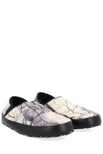 The north face men’s mule shoe thermoball grey slip-on sneakers with black and beige cracked stone pattern and logo