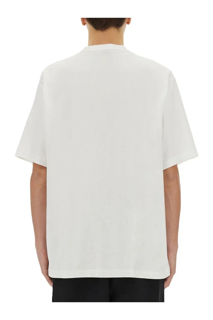 The North Face men’s relaxed fit white oversized short-sleeved t-shirt with a crew neckline and soft fabric