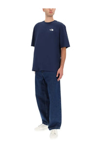 Navy blue The North Face men’s short-sleeved cotton t-shirt with white embroidered logo on the left chest