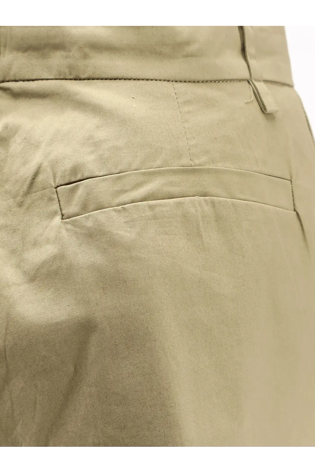 Nude women’s cotton trousers green featuring khaki color, subtle texture, and visible seam detailing