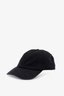 Black cotton baseball cap by Oamc with a curved brim and simple unadorned design for men