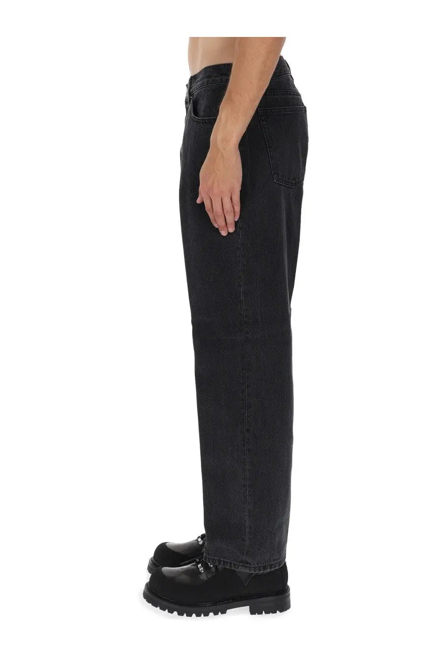 Obey men’s black denim jeans with a straight-leg cut and classic five-pocket design for casual wear