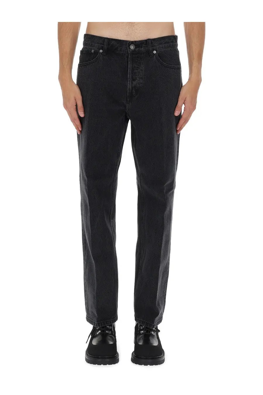 Obey men’s pants hardwork black straight-leg black denim jeans with classic five-pocket design