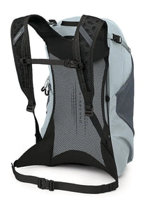 Light gray and black osprey unisex zaino hikelite LT silver backpack back with mesh panel and adjustable straps