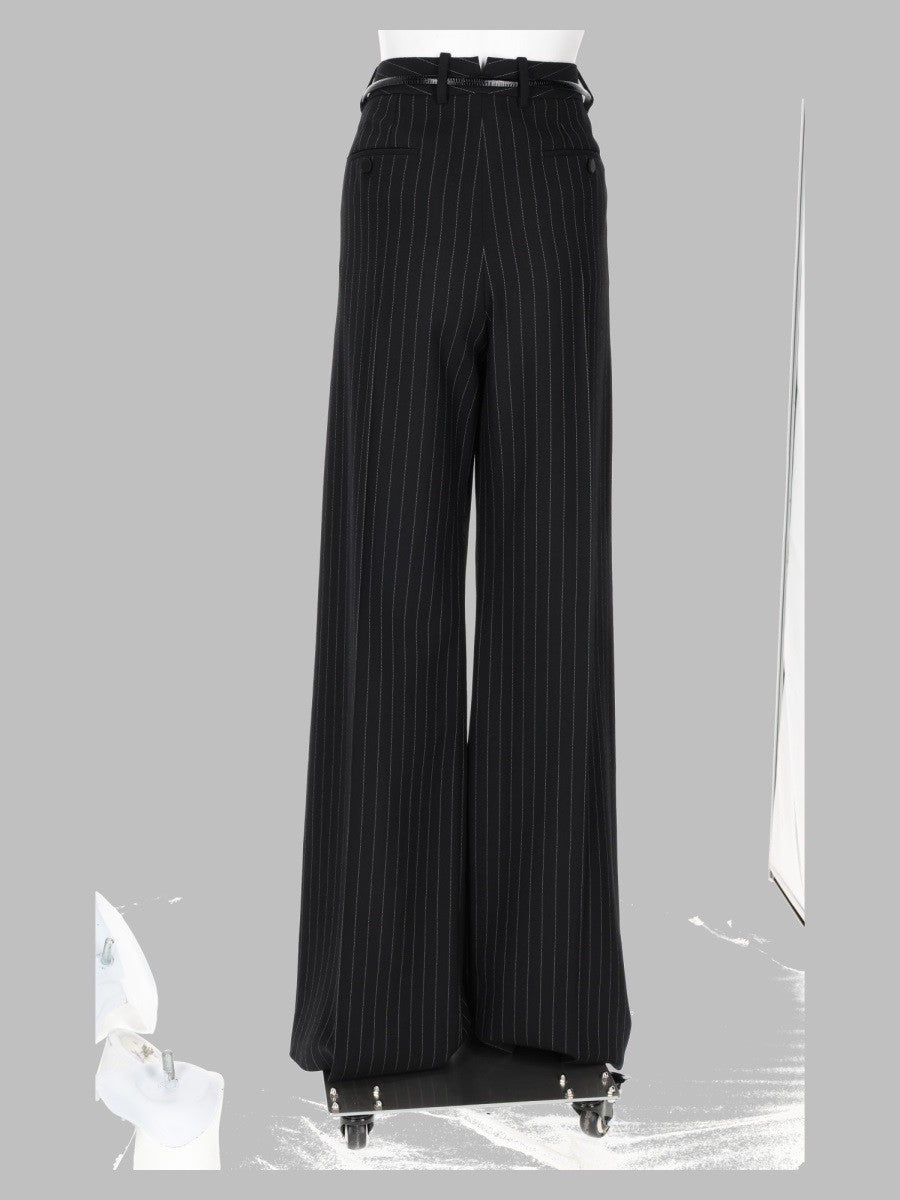 Tom Ford Women's Wide Svasato Grana Fine Trousers Black, view 2