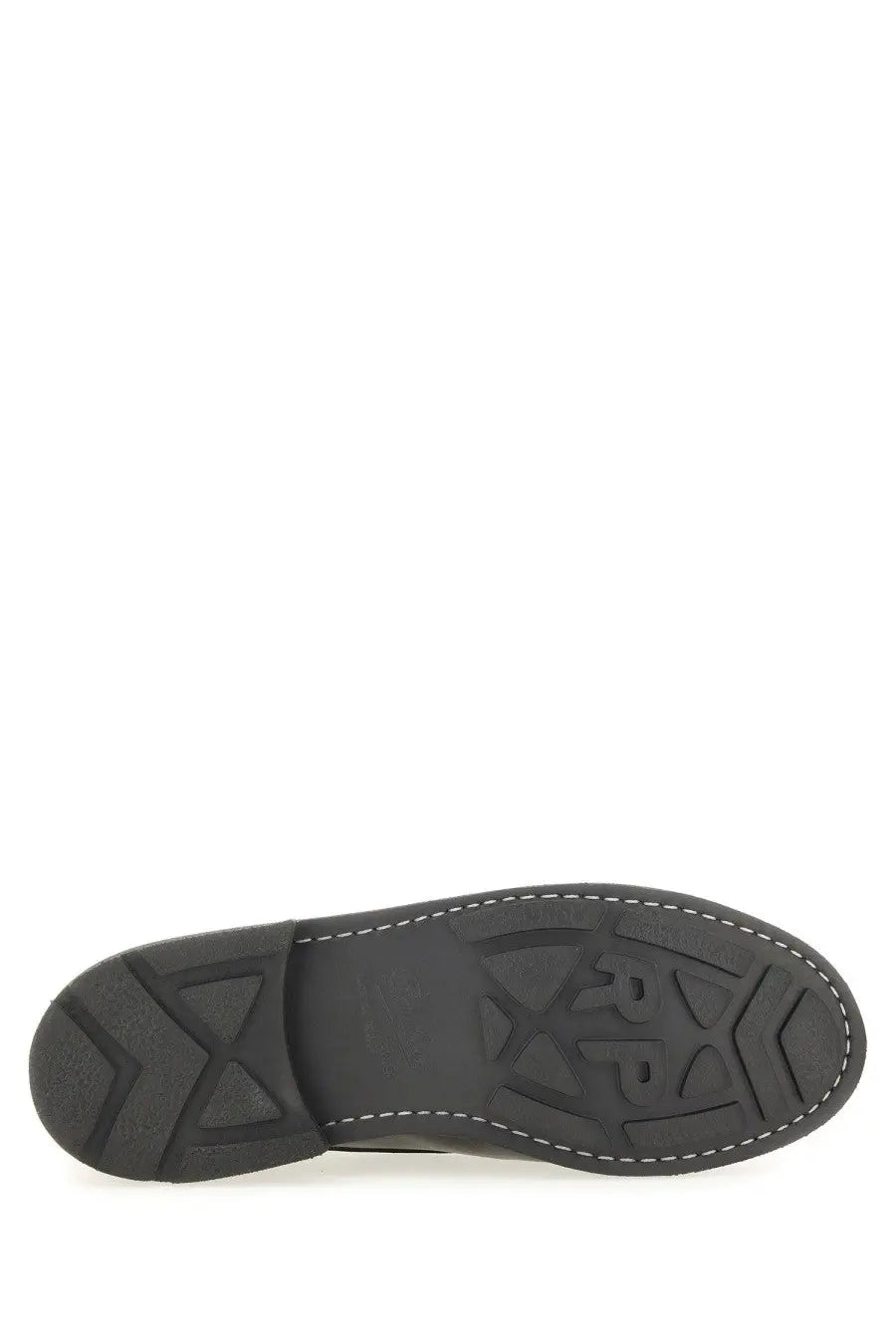 Black rubber sole with white stitching and embossed logo on paraboot men’s leather black boot back side