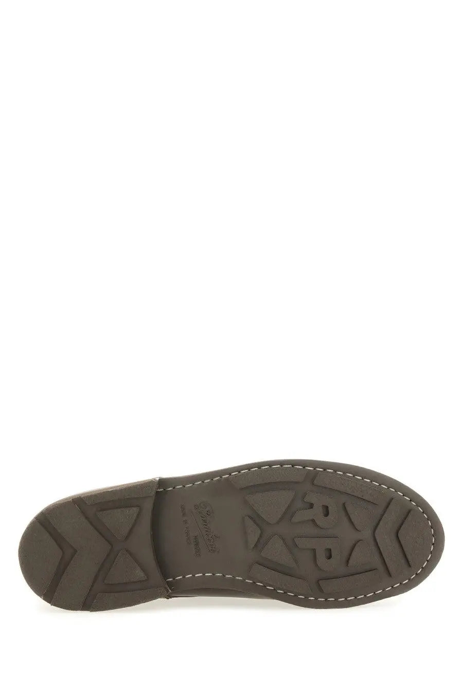 Dark brown rubber sole with textured tread and white stitching on the edge of paraboot men’s moccasin chambord brown