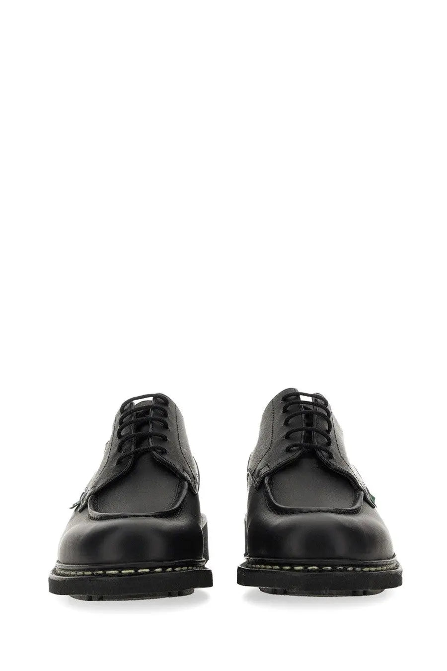 Paraboot men’s stringata chambord black leather lace-up oxford shoes with polished finish and white sole stitching