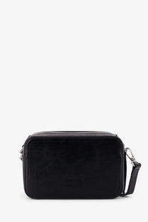 Pinko women’s Carrie leather shoulder bag in black with sleek rectangular design and silver-toned hardware