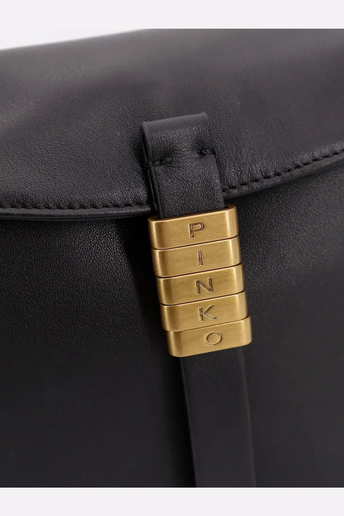Black pinko leather shoulder bag with gold metal clasp engraved with okz-p on four stacked segments