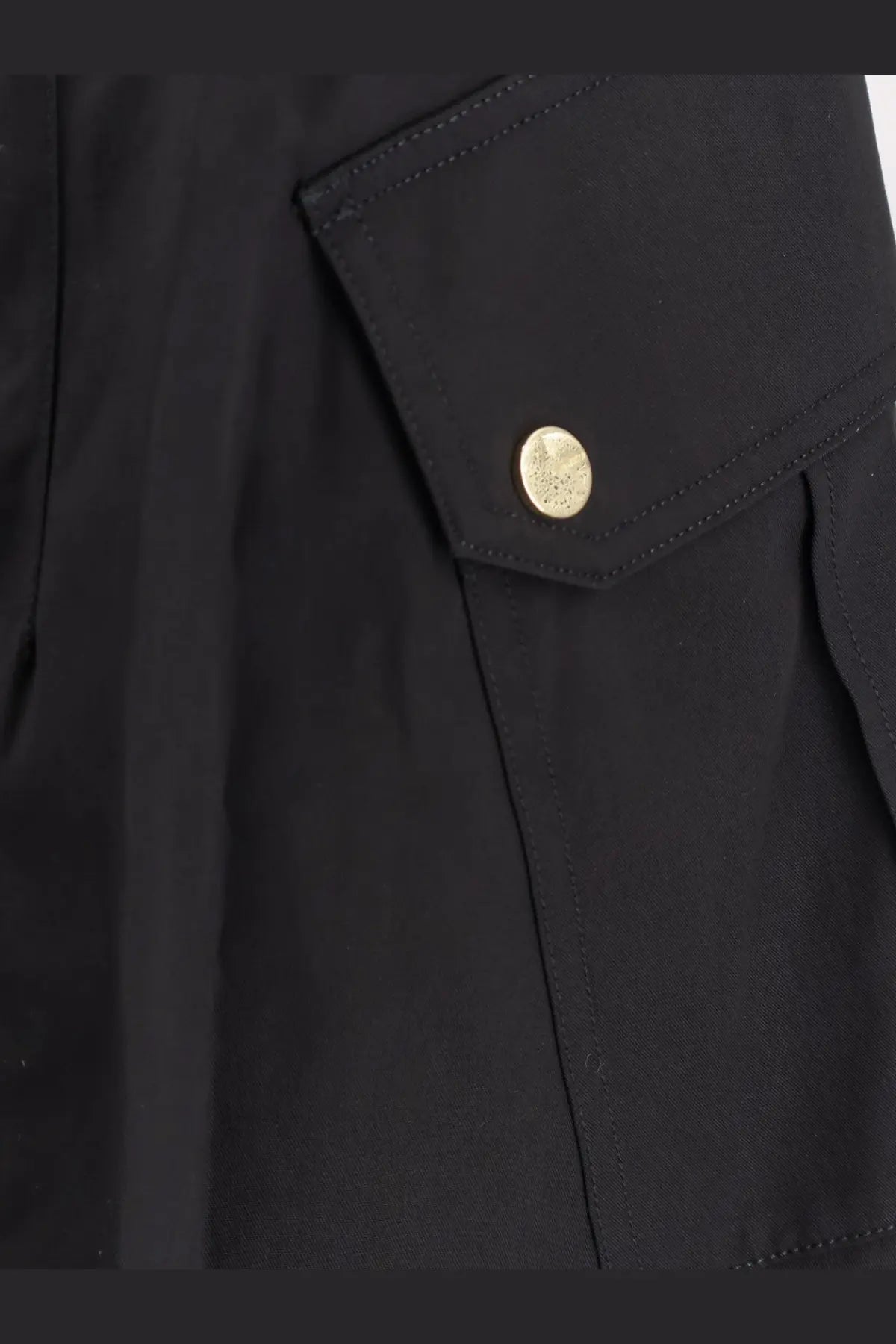 Black utility jacket pocket with gold toned circular button on pinko women’s rosalin cotton trousers black