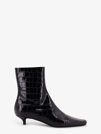 Toteme Women's Pointed Toe Ankle Boots Black