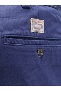 Navy blue cotton chino shorts with classic Ralph Lauren brand label and button closure Polo Ralph Lauren men’s big fit