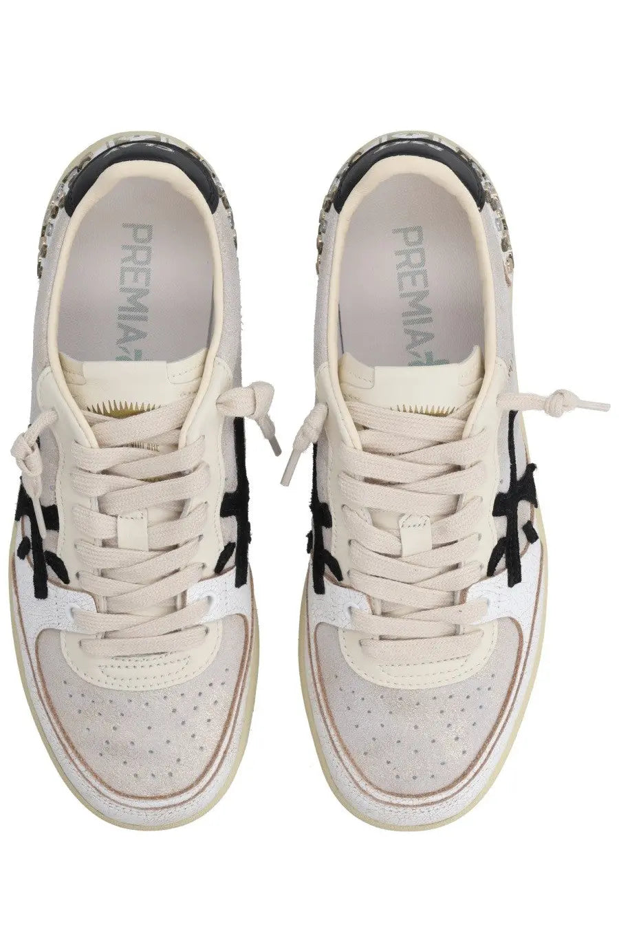 Cream-colored Premiata women’s sneaker Bsktclad Beige with black accents and decorative embellishments