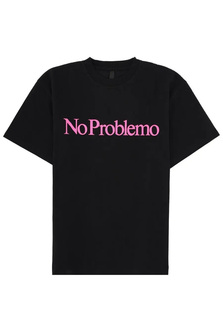 Black cotton men’s t-shirt with bold pink no problemo text across the chest in the no problemo con black style