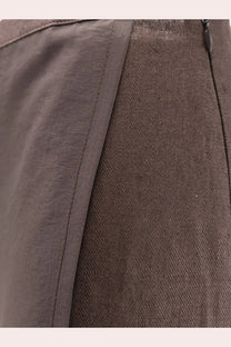 R2W women’s amora linen skirt brown made of dark brown woven fabric with subtle texture and visible seam stitching