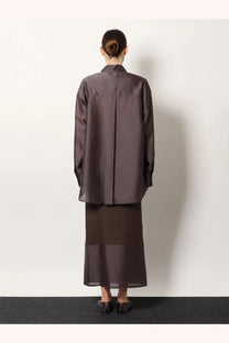 R2w women’s amora organza shirt brown sleek dark gray satin blouse with structured collar and long sleeves