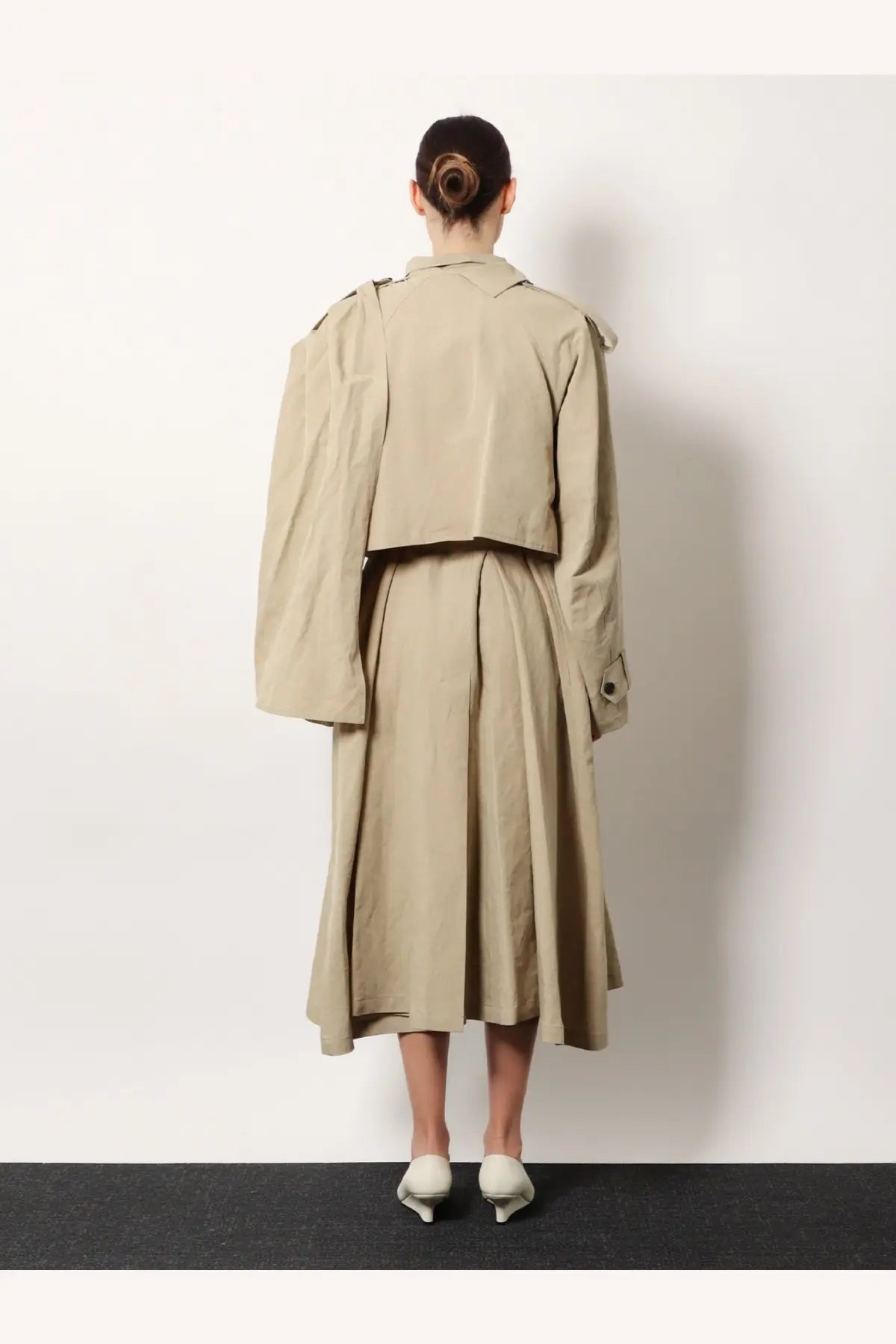 R2W women’s Lumira linen and cotton beige trench coat with wide structured shoulders and belted waist