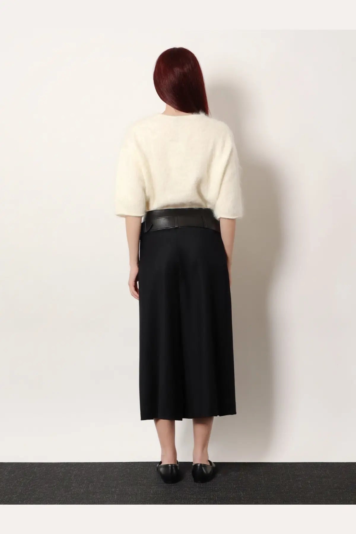 Black wide-leg culottes high-waisted with pleated wool fabric tailored fit from r2w women’s nayla collection