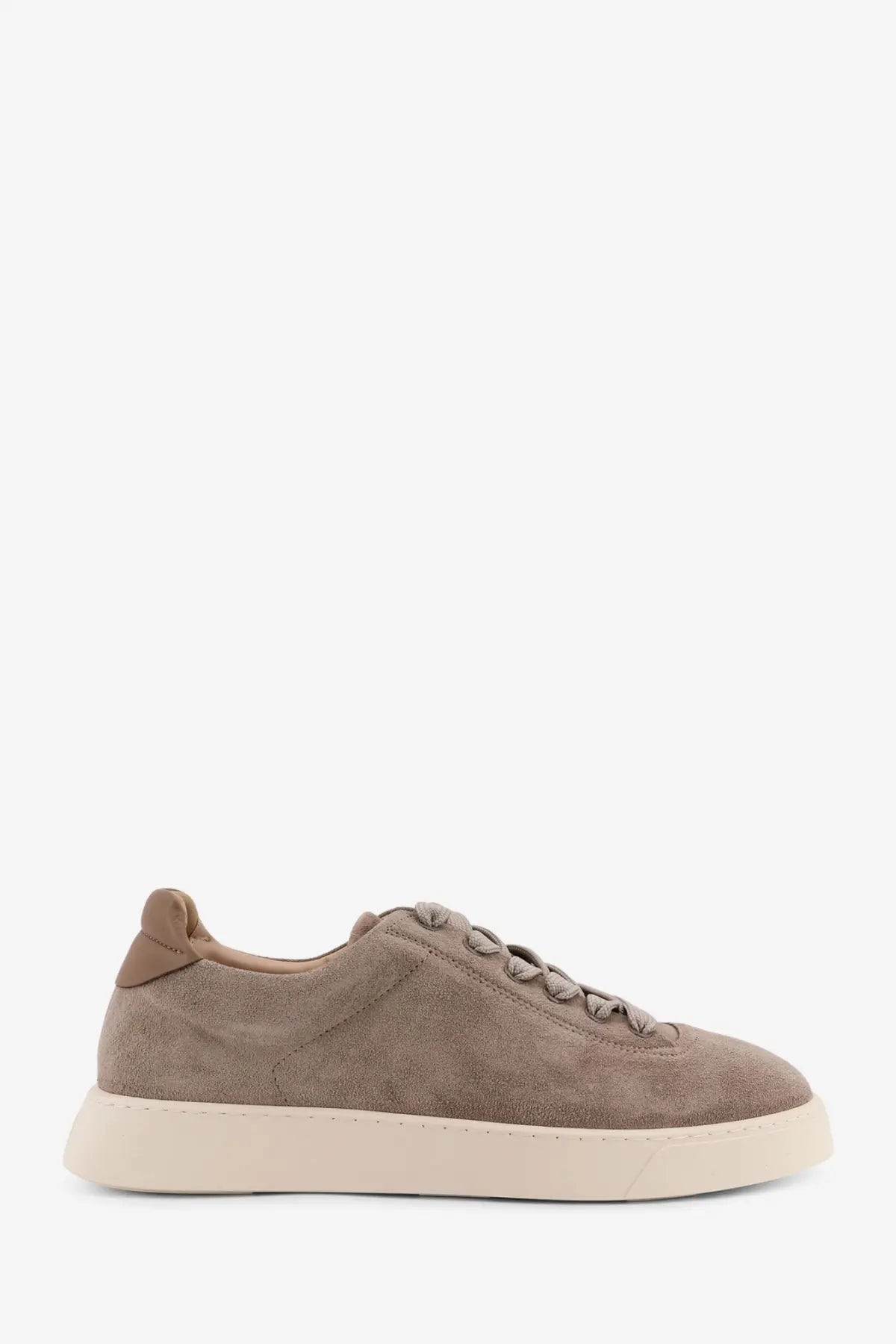 Beige suede low-top sneaker with cream rubber sole from reference mens the cassetta suede sneakers beige collection
