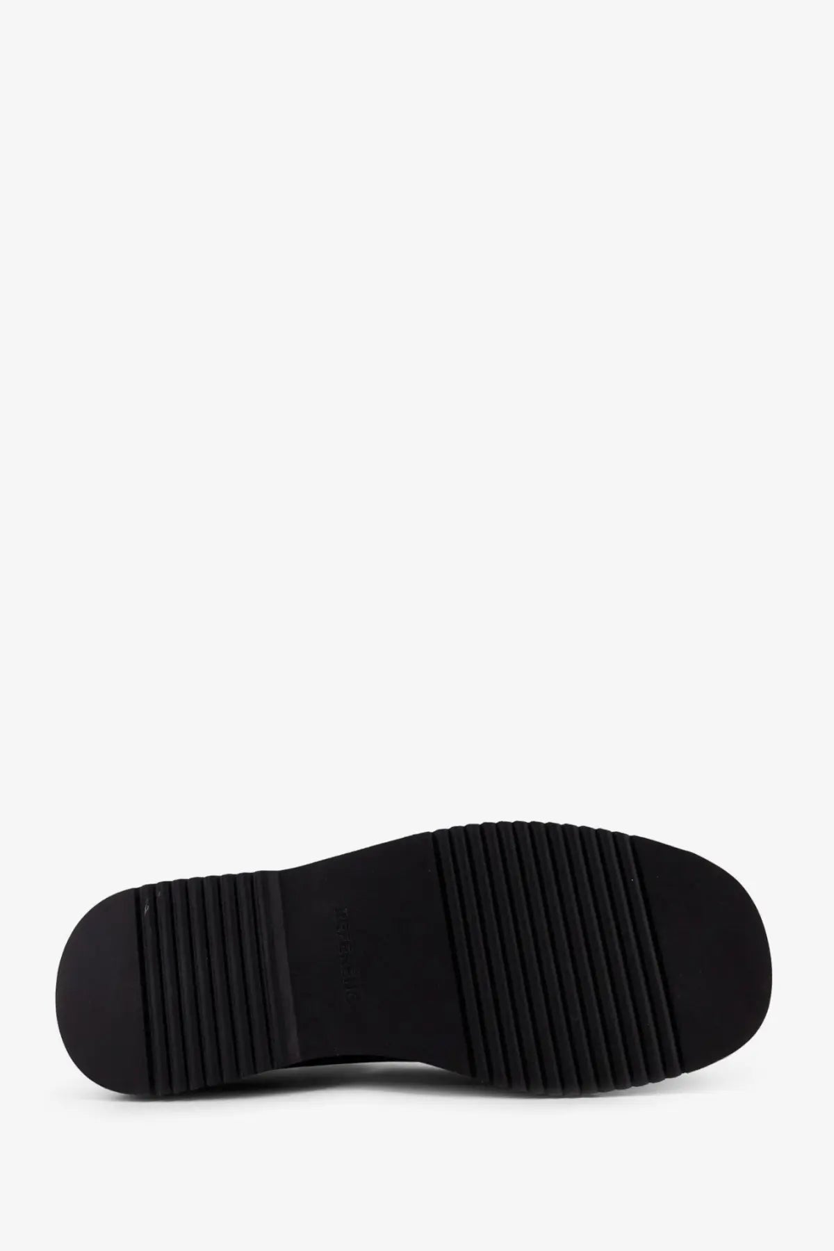Black rubber sole with textured ribbed pattern on the back of reference men’s the tahoe resort suede lace beige shoe
