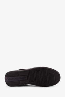 Black rubber sole with textured tread and embossed logo of reference men’s tahoe suede lace up shoes brown
