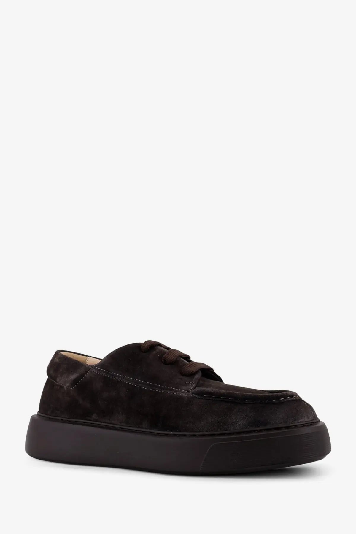 Dark brown suede men’s lace-up shoes with chunky black rubber sole from reference tahoe collection