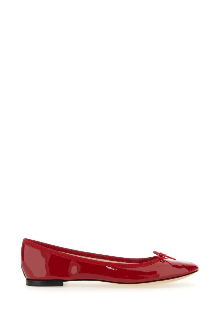Red patent leather ballet flat by repetto women’s ballerina cendrillon with a small bow at the toe