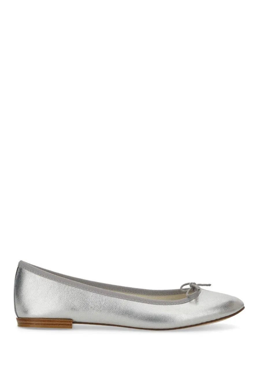 Repetto women’s ballerina cendrillon silver metallic ballet flat with small bow and wooden sole