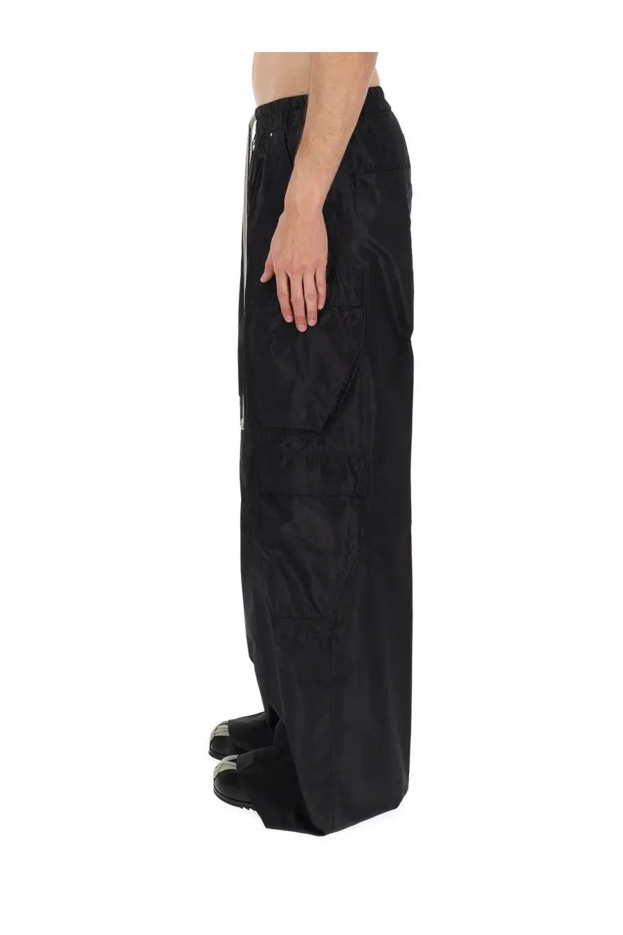 Rick Owens men’s cargo belas pants black wide-leg design with subtle reflective detailing along the side seam