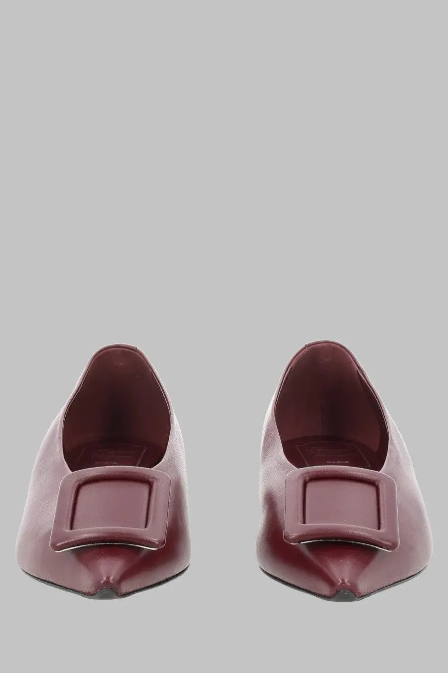 Roger Vivier women’s ballerina punta red burgundy patent leather flats with a square buckle detail