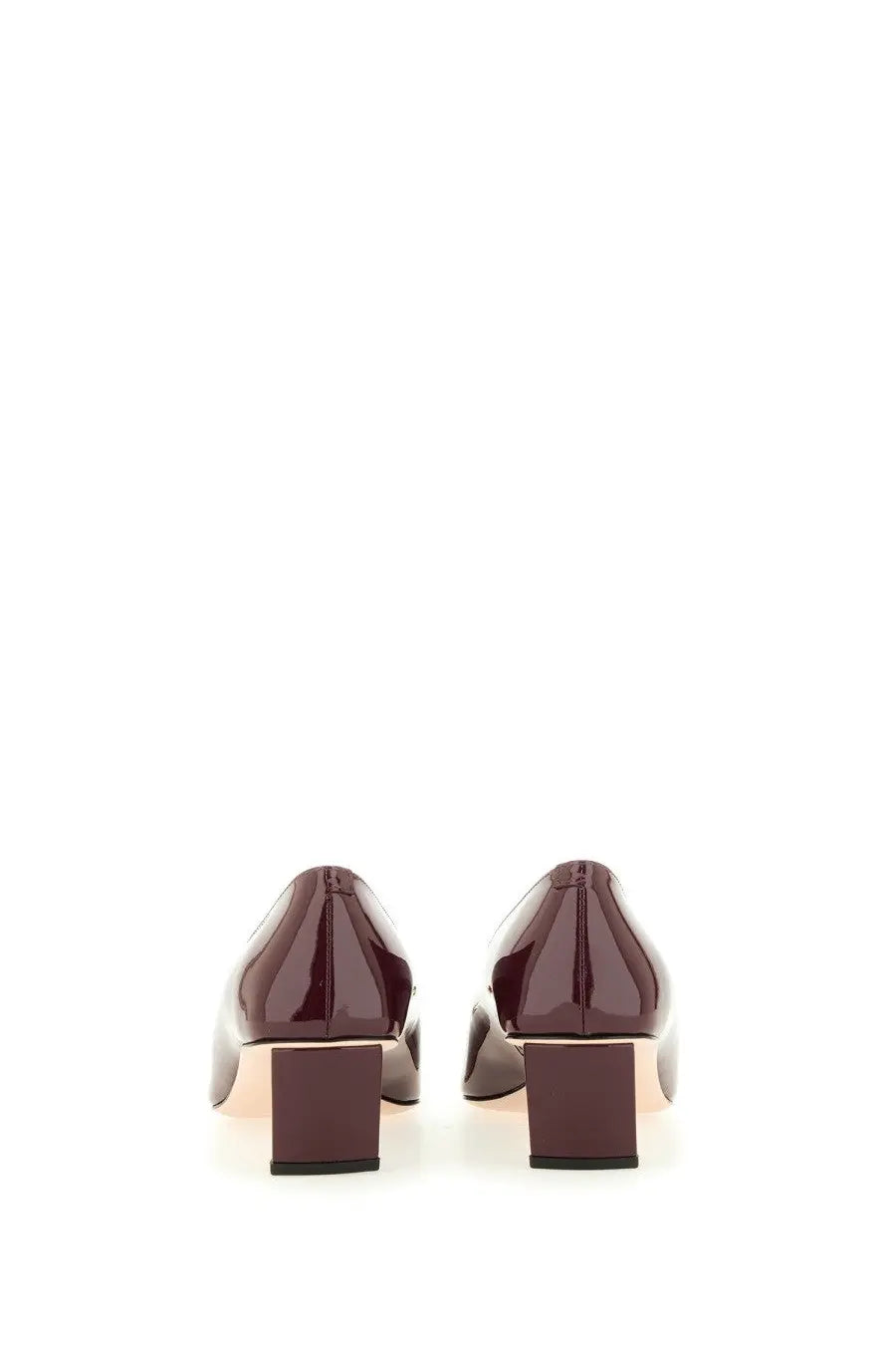 Roger vivier women’s belle vivier pumps red burgundy patent leather with block heel front view