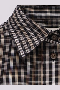 Rohe women’s cotton shirt black black and white plaid with a crisp collar and dark brown buttons