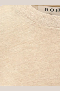A soft heathered beige crewneck t-shirt with subtle texture and a branded róh tag, styled for women