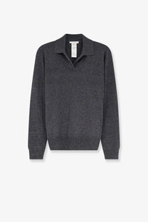 The row women’s oashi cashmere top sweater in dark gray knit with ribbed cuffs and hem