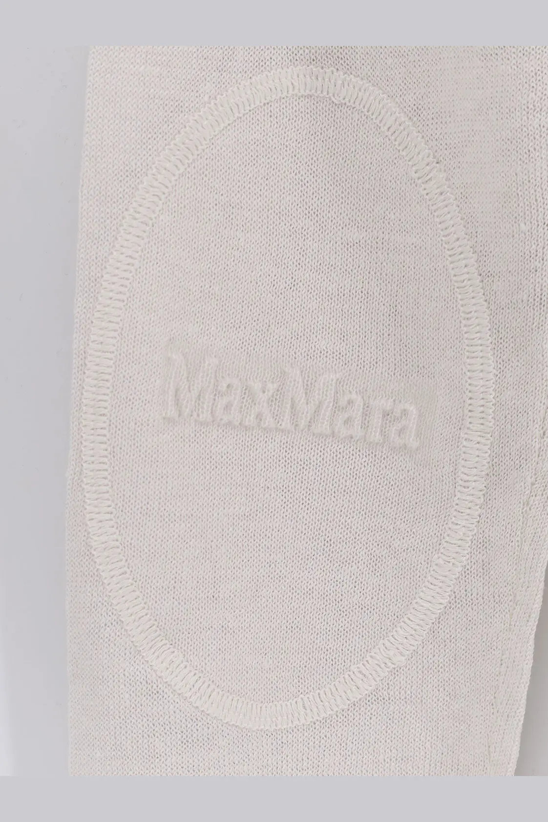 White knit fabric patch with max mara embroidered in raised thread on s max mara womens smmfervore linen sweater white