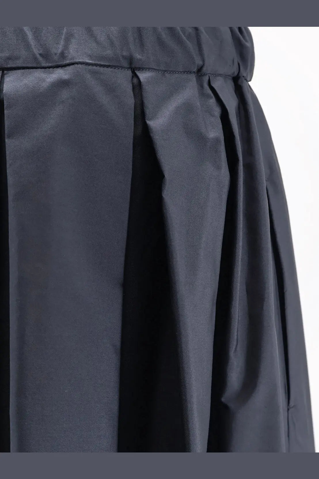 Dark gray pleated skirt with smooth shiny fabric and elastic waistband from s max mara womens smmpineta cotton skirt blue