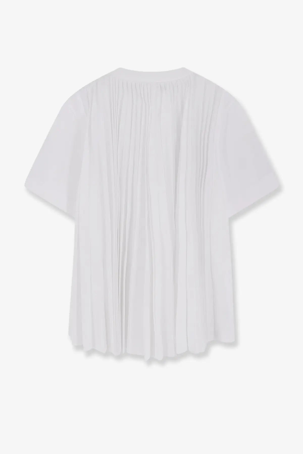 Sacai women’s white cotton and polyester short-sleeved blouse showing pleated back with soft flowing fabric
