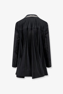 Sacai women’s black blazer made of silk and organza with pleats and a subtle textured collar trim