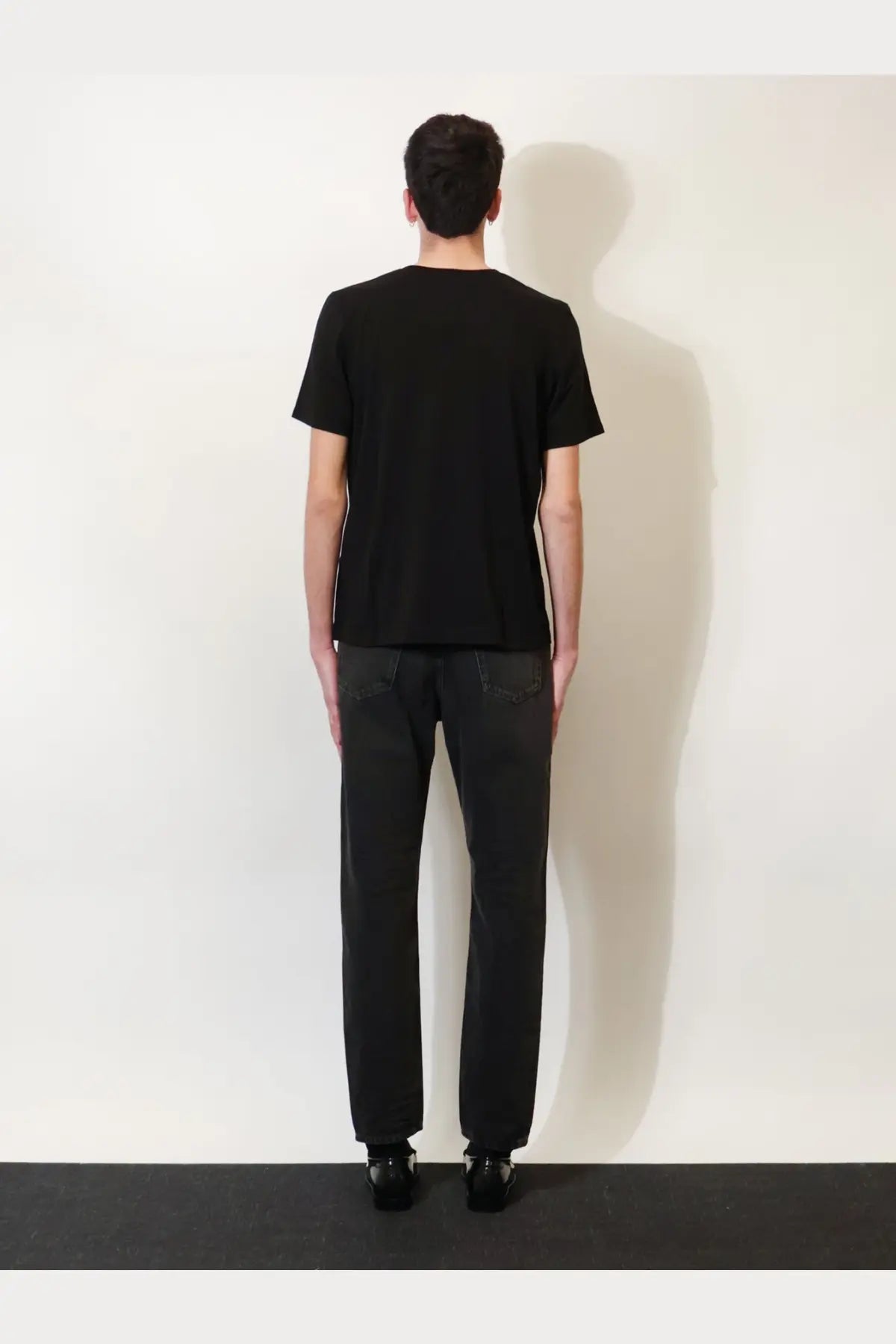 Saint Laurent men’s black cotton short-sleeved t-shirt with a simple round neckline