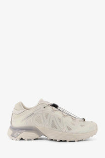 Salomon men’s XT Whisper Void mesh and rubber sneaker in off-white with translucent gray midsole for trail running