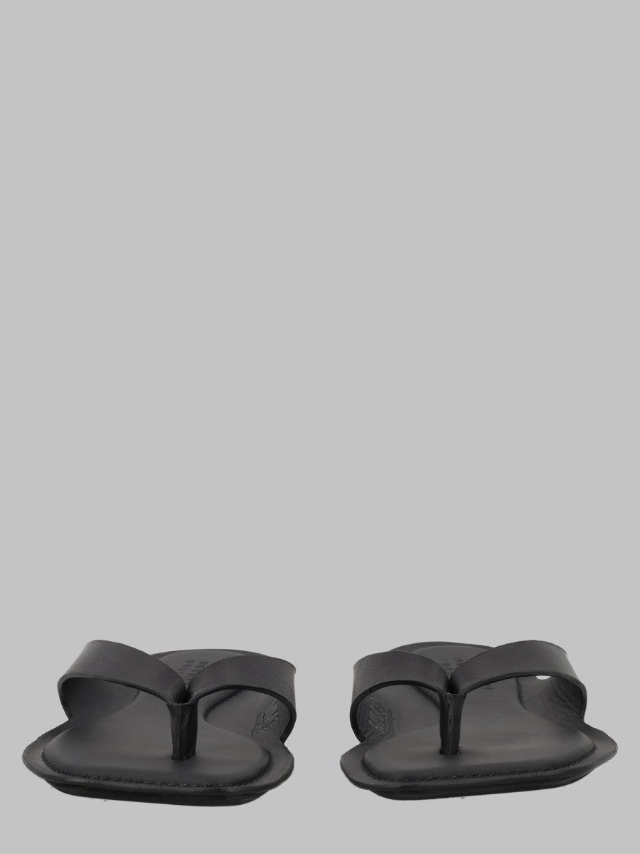 MM6 Maison Margiela Women's Sandalo Infradito Anatomic in Pelle Black
